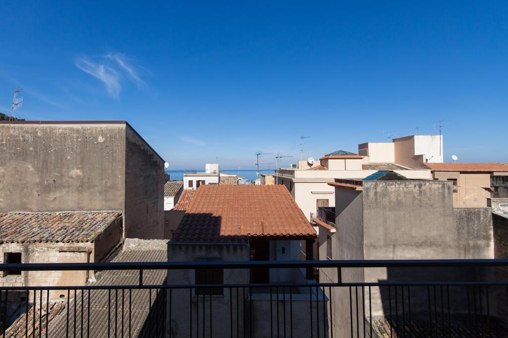 Terrazza Con Vista Sul Porto Apartment Castellammare del Golfo Exterior photo